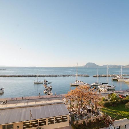 Sea Front Luxury Apartment Πάτρα Εξωτερικό φωτογραφία