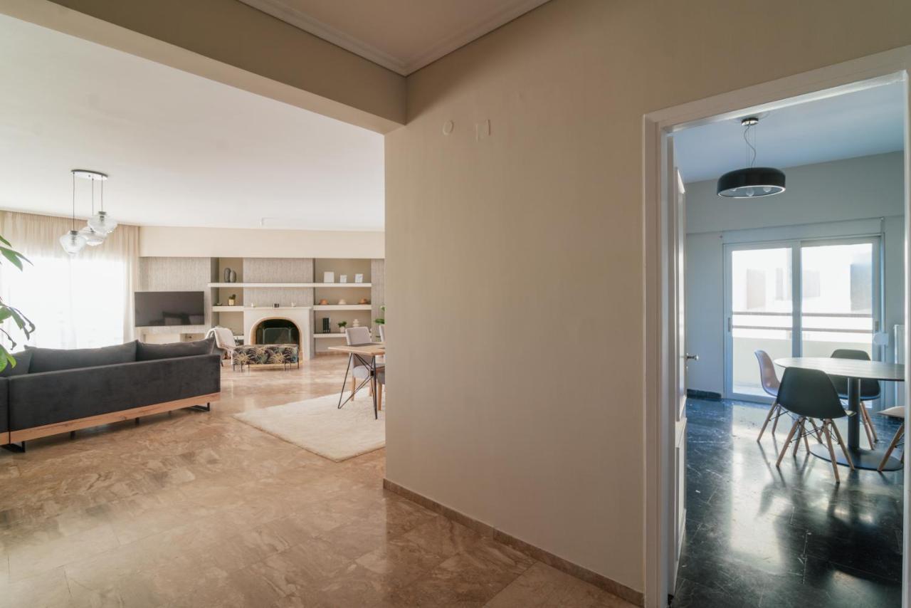 Sea Front Luxury Apartment Πάτρα Εξωτερικό φωτογραφία