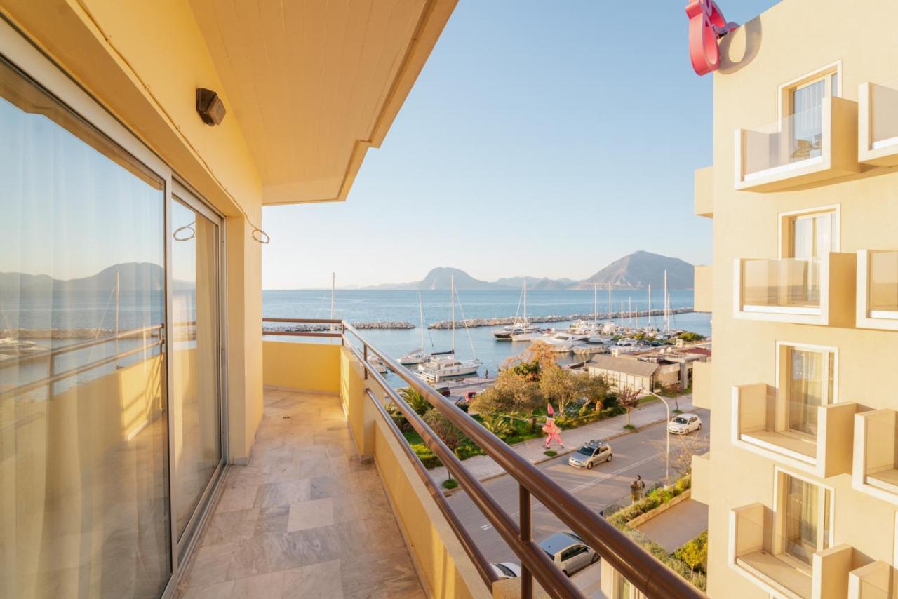 Sea Front Luxury Apartment Πάτρα Εξωτερικό φωτογραφία